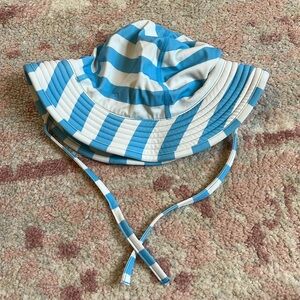 Hanna Andersson Baby Swim/Sun Hat - Blue and white stripe - Size Medium